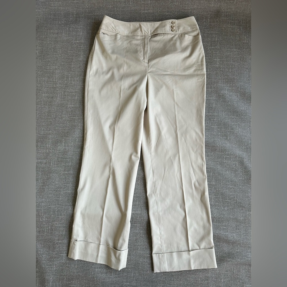 NWT LOFT Ann Taylor Cream Cuffed Stretch Straight cut Pants Size 4